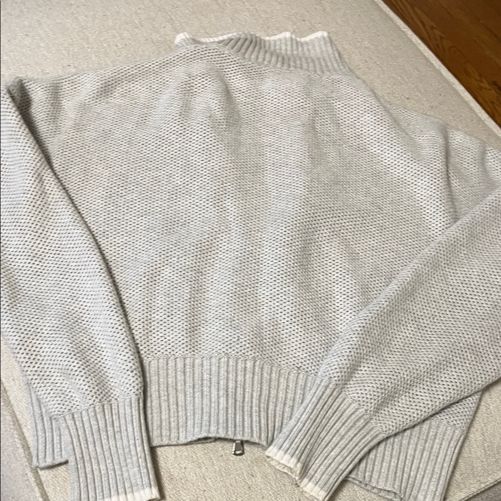 Varley Gray Knit Sweater - Picture 4 of 4